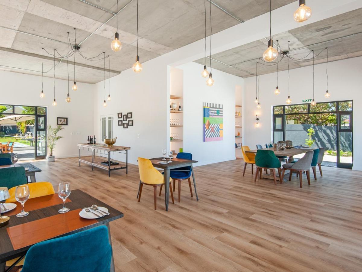 Glow Boutique Suites & Guesthouse هيرمانوس المظهر الخارجي الصورة