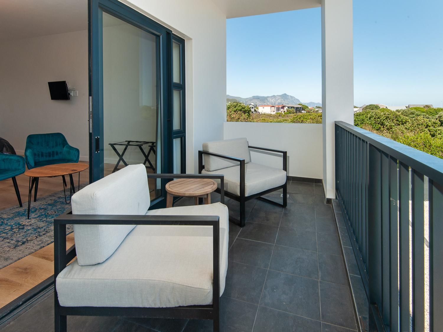 Glow Boutique Suites & Guesthouse هيرمانوس الغرفة الصورة