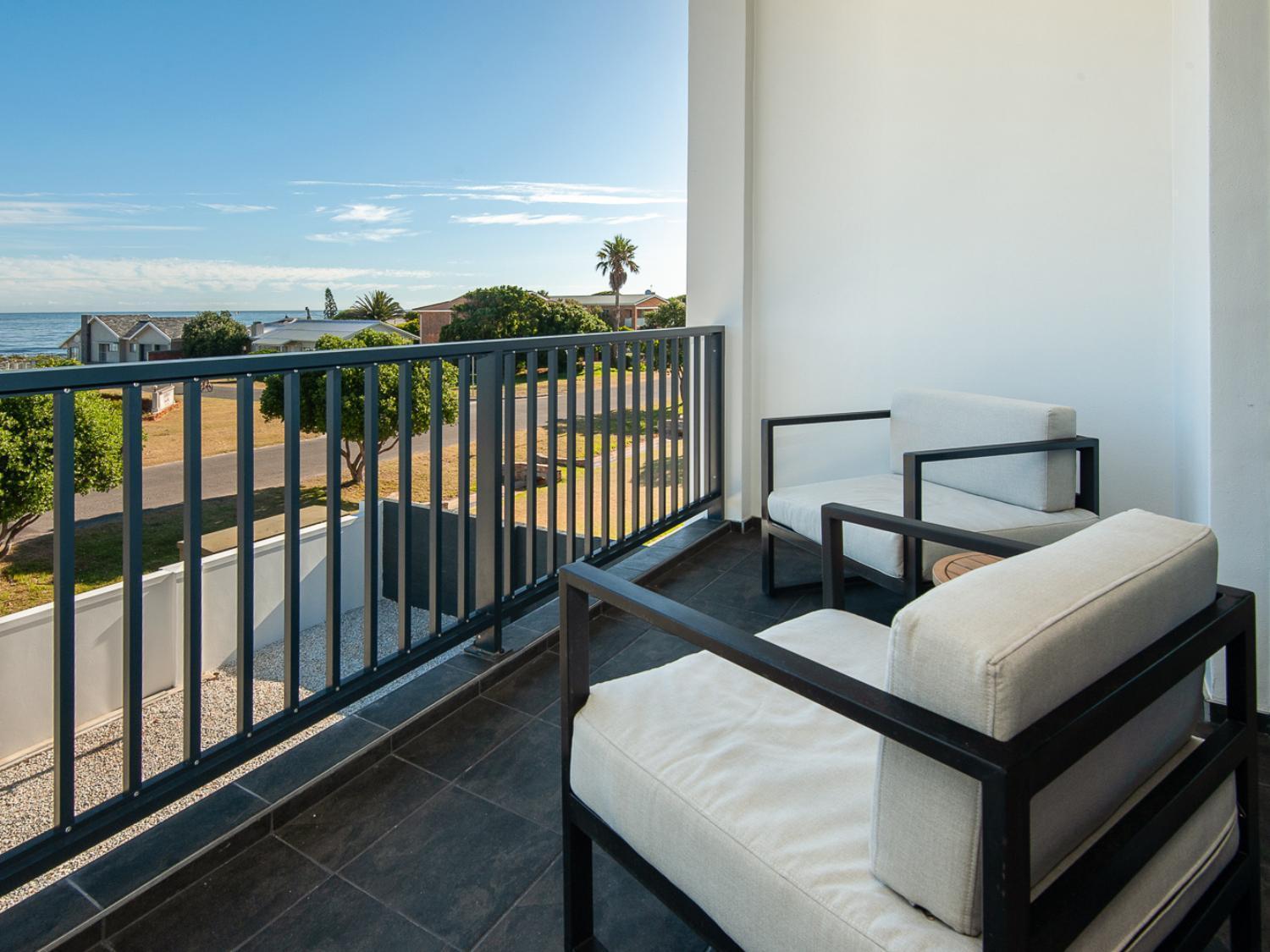 Glow Boutique Suites & Guesthouse هيرمانوس الغرفة الصورة
